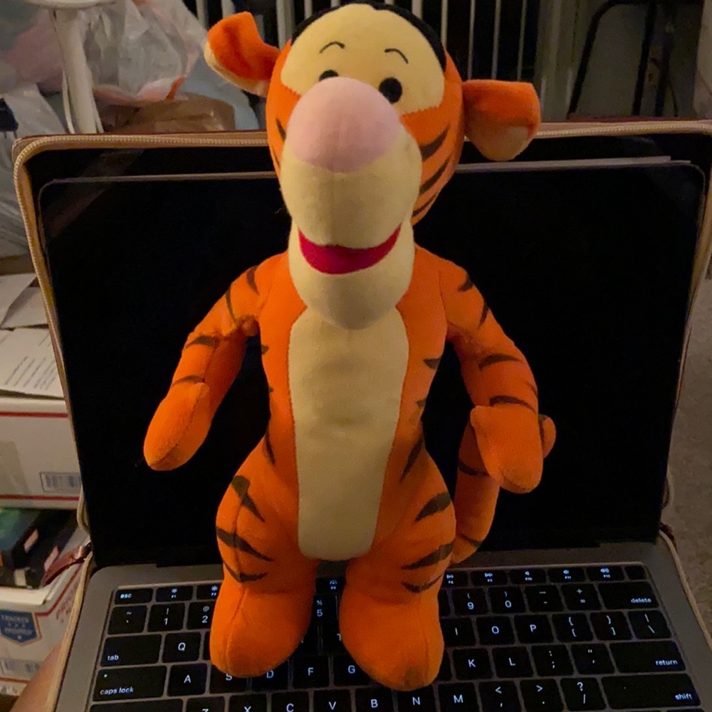 Firm Body Tigger 11 inch plush